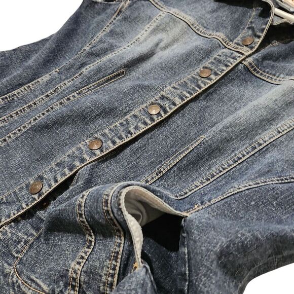 AMI Sleeveless jacket For Women Size Large Blue With Pockets - Picture 5 of 12